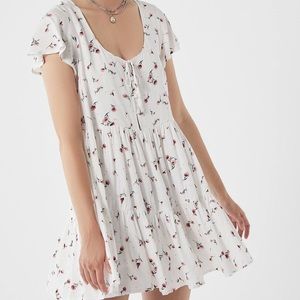 URBAN OUTFITTERS FLORAL DRESS